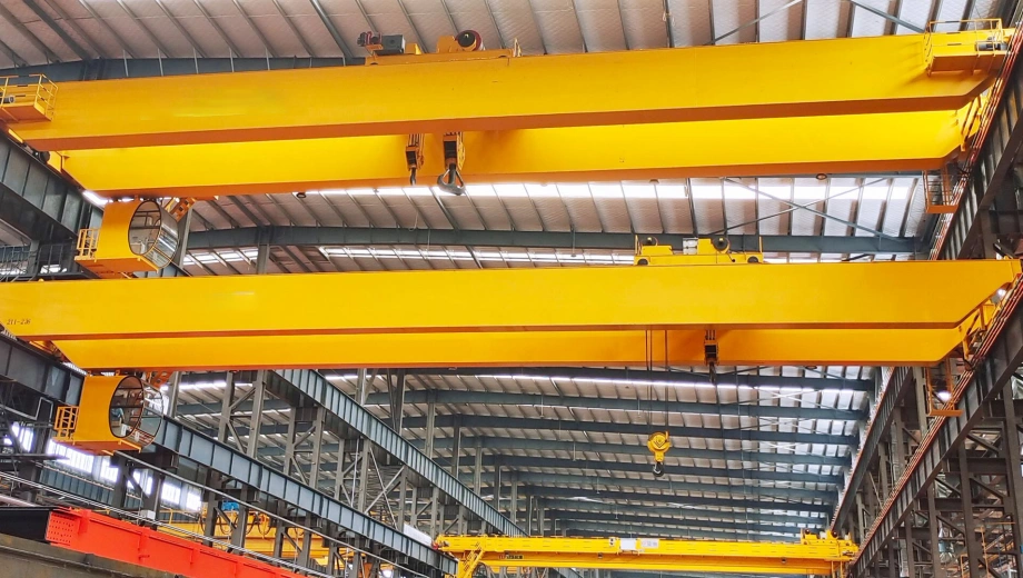 New Chinese Style Overhead Crane.webp