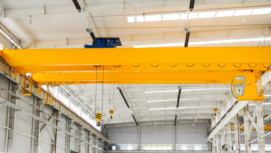 New Chinese Style Overhead Crane.webp