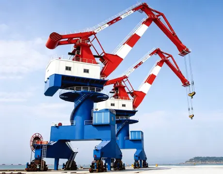 Four-link Portal Crane