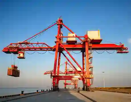 Ship-to-Shore Container Crane