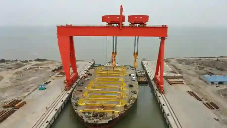 Double Girder Gantry Crane for Shipbuilding