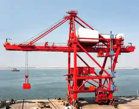 Grab-Type Ship-to-Shore Crane