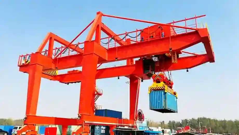 Intelligent Port Crane